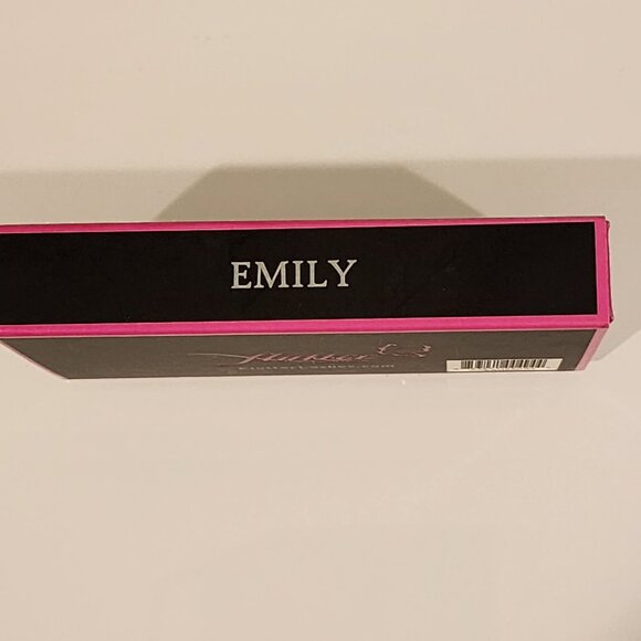 BRAND New!! Flutter EMILY “Evening” MINK Eyelashes (Total 1 pair) - Picture 4 of 5